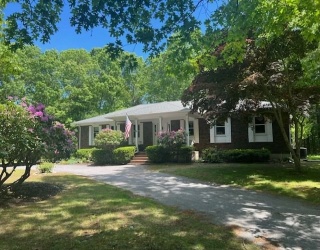 19 Roosevelt Rd, Plymouth, Massachusetts, 3 Bedrooms Bedrooms, 8 Rooms Rooms,2.5 BathroomsBathrooms,Residential,For Sale,Roosevelt Rd,73469906