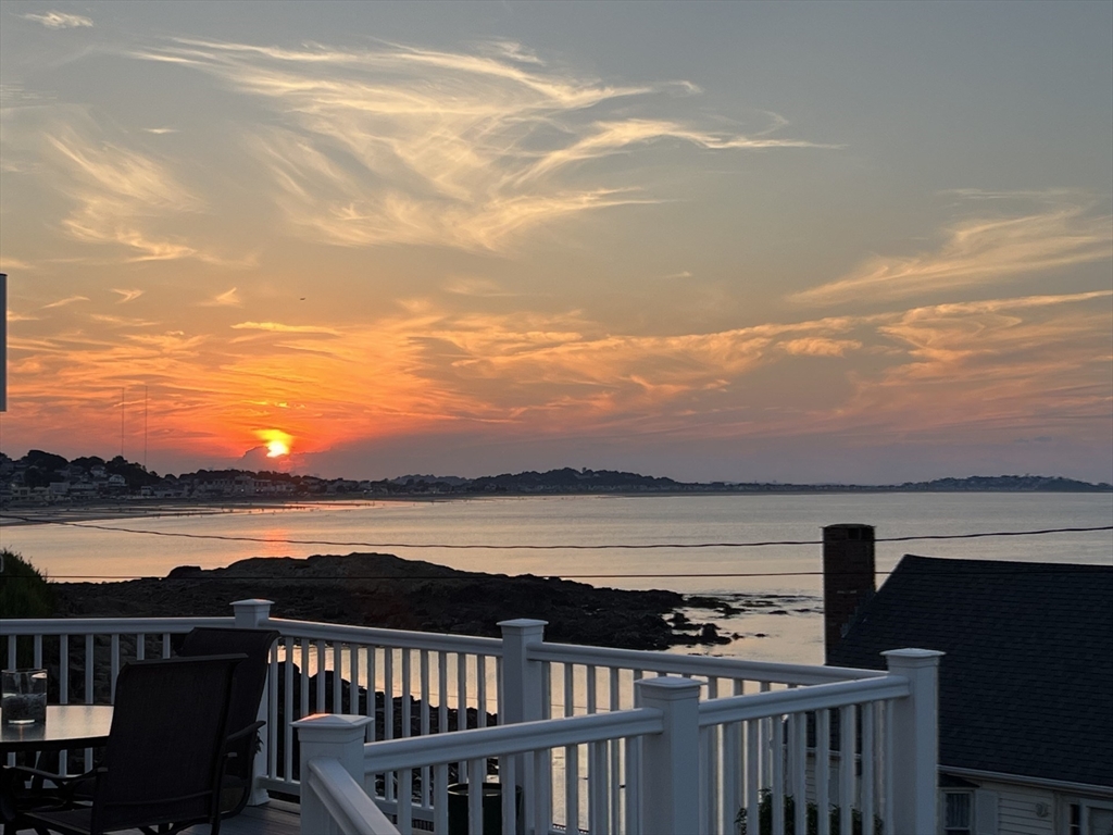 48 Valley Beach, Hull, Massachusetts, 2 Bedrooms Bedrooms, 6 Rooms Rooms,2.5 BathroomsBathrooms,Residential,For Sale,Valley Beach,73469907