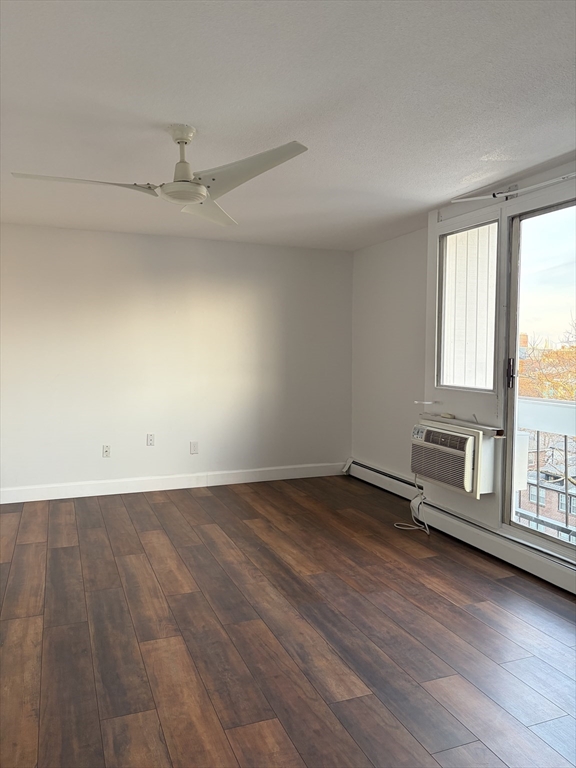 12 Inman St, Cambridge, Massachusetts, 2 Rooms Rooms,1 BathroomBathrooms,Residential Lease,For Rent,Inman St,73469950