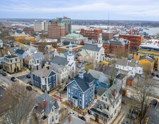 110 Eighth St, New Bedford, Massachusetts, 8 Bedrooms Bedrooms, 18 Rooms Rooms,8 BathroomsBathrooms,Residential Income,For Sale,Eighth St,73469954