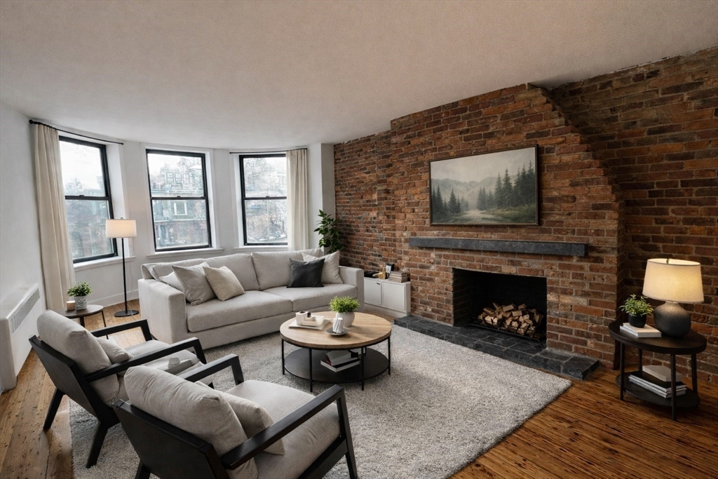 482 Beacon Street, Boston, Massachusetts, 1 Bedroom Bedrooms, 3 Rooms Rooms,1 BathroomBathrooms,Residential Lease,For Rent,Beacon Street,73469979