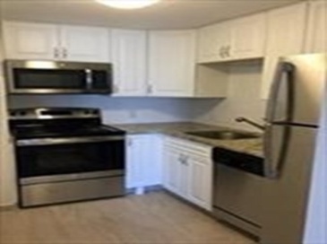 2 Ocean Ave, Revere, Massachusetts, 1 Bedroom Bedrooms, 3 Rooms Rooms,1 BathroomBathrooms,Residential Lease,For Rent,Ocean Ave,73470004