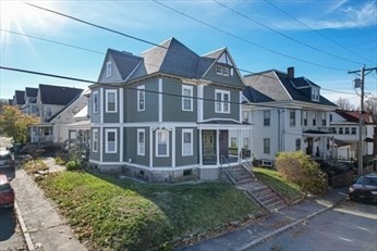 85 Sherman, Lowell, Massachusetts, 1 Bedroom Bedrooms, 1 Room Rooms,2 BathroomsBathrooms,Residential Lease,For Rent,Sherman,73470012