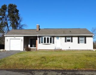 138 Ridgeview Cir, Ludlow, Massachusetts, 2 Bedrooms Bedrooms, 5 Rooms Rooms,1 BathroomBathrooms,Residential,For Sale,Ridgeview Cir,73455812