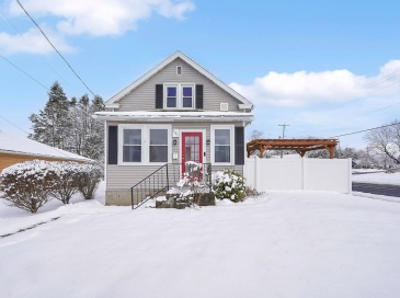 101 Huntington Ave, Chicopee, Massachusetts, 2 Bedrooms Bedrooms, 5 Rooms Rooms,1 BathroomBathrooms,Residential,For Sale,Huntington Ave,73468715 101 Huntington Ave, Chicopee, Massachusetts, 2 Bedrooms Bedrooms, 5 Rooms Rooms,1 BathroomBathrooms,Residential,For Sale,Huntington Ave,73468715