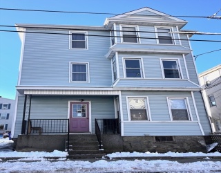 129 County St, Fall River, Massachusetts, 9 Bedrooms Bedrooms, 18 Rooms Rooms,3 BathroomsBathrooms,Residential Income,For Sale,County St,73470113