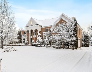 30 Bridle Path, Shrewsbury, Massachusetts, 5 Bedrooms Bedrooms, 17 Rooms Rooms,7.5 BathroomsBathrooms,Residential,For Sale,Bridle Path,73470082