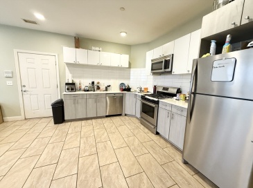 299 Dudley St, Boston, Massachusetts, 3 Bedrooms Bedrooms, 6 Rooms Rooms,2 BathroomsBathrooms,Residential Lease,For Rent,Dudley St,73470240 299 Dudley St, Boston, Massachusetts, 3 Bedrooms Bedrooms, 6 Rooms Rooms,2 BathroomsBathrooms,Residential Lease,For Rent,Dudley St,73470240