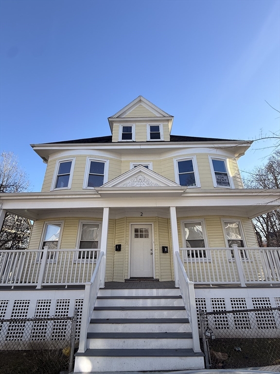 2 Page Street, Boston, Massachusetts, 5 Bedrooms Bedrooms, 8 Rooms Rooms,2 BathroomsBathrooms,Residential Lease,For Rent,Page Street,73460896