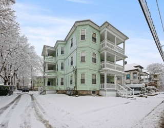 34-36 Hillberg Ave, Brockton, Massachusetts, 9 Bedrooms Bedrooms, 15 Rooms Rooms,3 BathroomsBathrooms,Residential Income,For Sale,Hillberg Ave,73470461