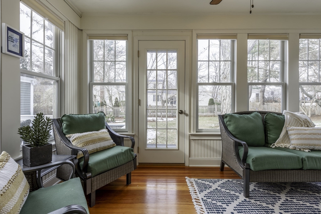 34 Porter Lane, Hamilton, Massachusetts, 4 Bedrooms Bedrooms, 11 Rooms Rooms,2 BathroomsBathrooms,Residential,For Sale,Porter Lane,73470427