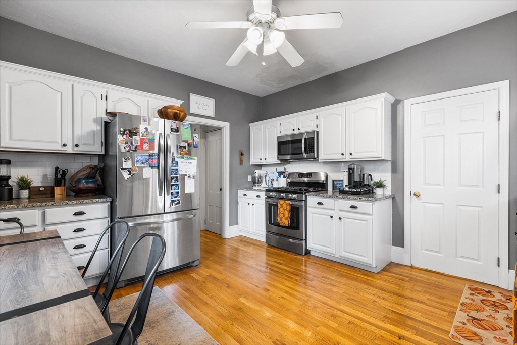 126 Msgr Patrick J Lydon Way, Boston, Massachusetts, 2 Bedrooms Bedrooms, 5 Rooms Rooms,2 BathroomsBathrooms,Residential Lease,For Rent,Msgr Patrick J Lydon Way,73460943