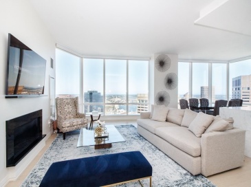 1 Franklin St, Boston, Massachusetts, 3 Bedrooms Bedrooms, 5 Rooms Rooms,3.5 BathroomsBathrooms,Residential Lease,For Rent,Franklin St,73441921