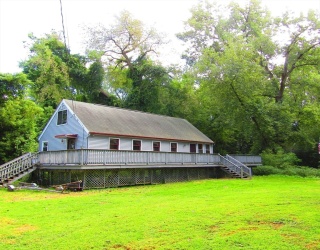 79 Aqua Vitae Road, Hadley, Massachusetts, 1 Bedroom Bedrooms, 3 Rooms Rooms,1 BathroomBathrooms,Residential,For Sale,Aqua Vitae Road,73425993