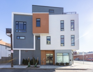 1 Loring Street, Somerville, Massachusetts, 3 Bedrooms Bedrooms, 5 Rooms Rooms,3 BathroomsBathrooms,Residential,For Sale,Loring Street,73470577