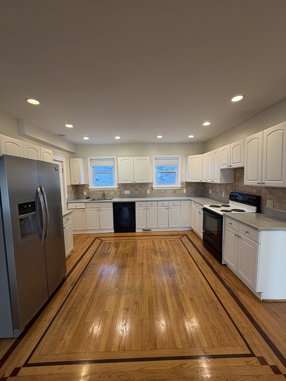 555 Heath, Brookline, Massachusetts, 4 Bedrooms Bedrooms, 6 Rooms Rooms,2 BathroomsBathrooms,Residential Lease,For Rent,Heath,73470706