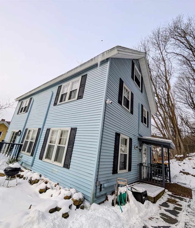 15 Ballou, North Adams, Massachusetts, 4 Bedrooms Bedrooms, 8 Rooms Rooms,1.5 BathroomsBathrooms,Residential,For Sale,Ballou,73470738