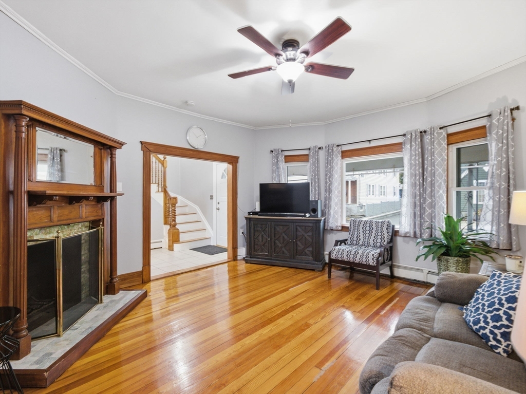 210 Woodside Ave, Winthrop, Massachusetts, 5 Bedrooms Bedrooms, 9 Rooms Rooms,1.5 BathroomsBathrooms,Residential,For Sale,Woodside Ave,73470640