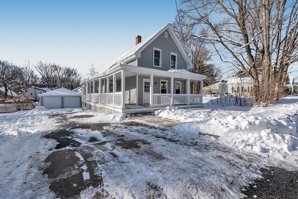 46 Juniper St, Winchendon, Massachusetts, 4 Bedrooms Bedrooms, 12 Rooms Rooms,2 BathroomsBathrooms,Residential Income,For Sale,Juniper St,73470589