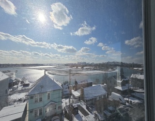 115 Pearl Ave, Revere, Massachusetts, 2 Bedrooms Bedrooms, 5 Rooms Rooms,1 BathroomBathrooms,Residential Lease,For Rent,Pearl Ave,73470856