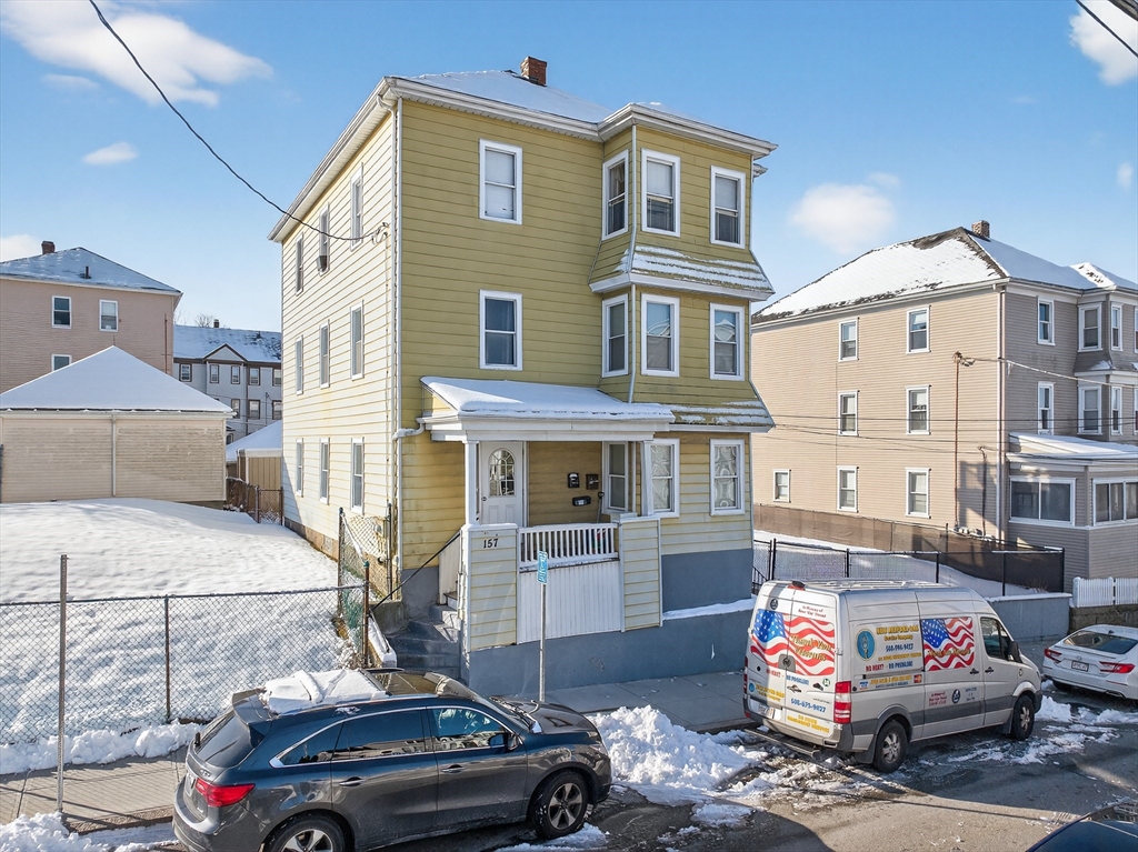 157 Earle St, Fall River, Massachusetts, 8 Bedrooms Bedrooms, 19 Rooms Rooms,3 BathroomsBathrooms,Residential Income,For Sale,Earle St,73470638