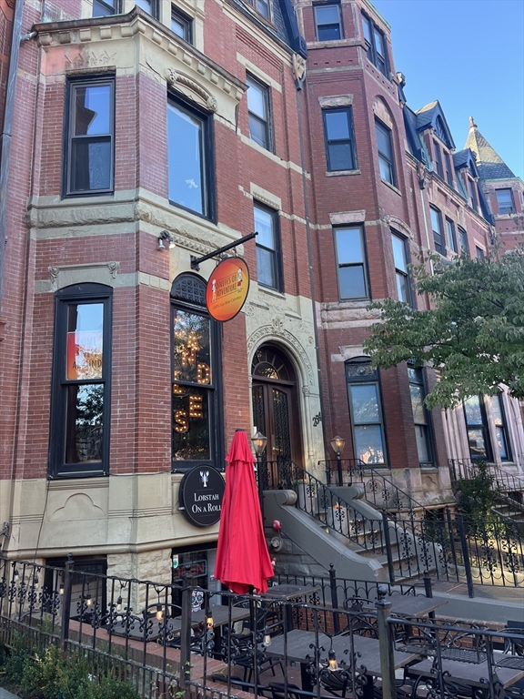 254 Newbury, Boston, Massachusetts, ,Commercial Lease,For Rent,Newbury,73470923