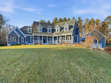 71 Regency Place, North Andover, Massachusetts, 7 Bedrooms Bedrooms, 17 Rooms Rooms,8 BathroomsBathrooms,Residential,For Sale,Regency Place,73470985