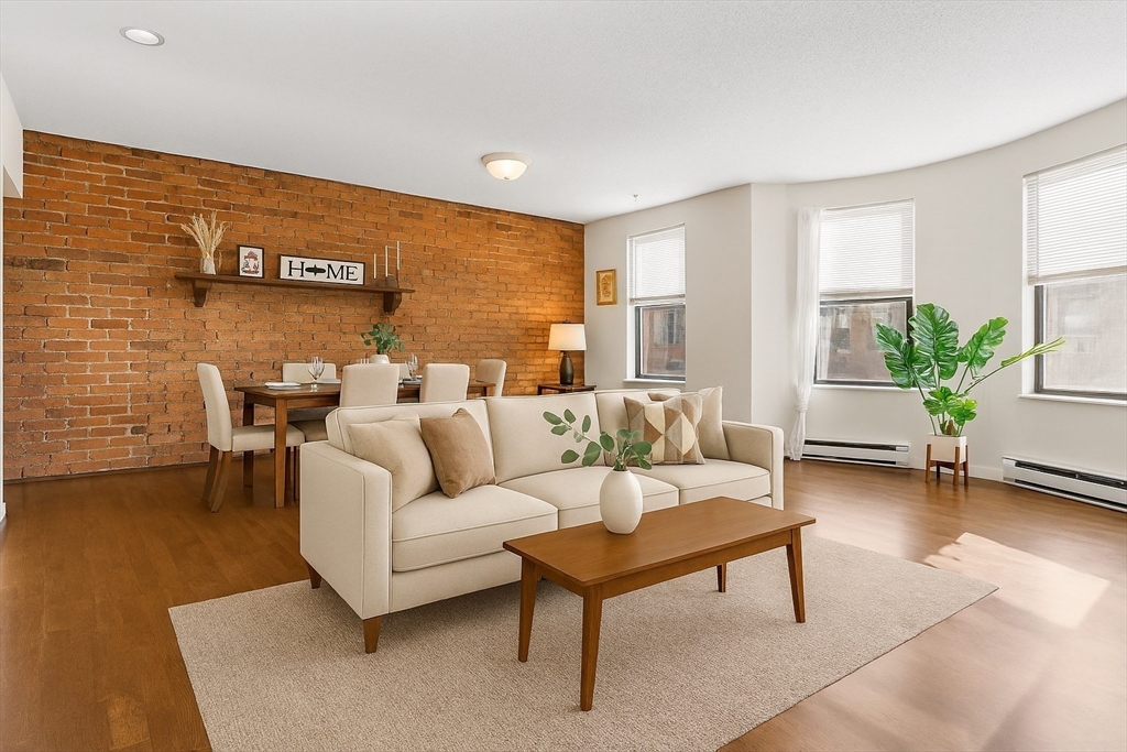 6 Cypress Road, Boston, Massachusetts, 1 Bedroom Bedrooms, 3 Rooms Rooms,1 BathroomBathrooms,Residential,For Sale,Cypress Road,73470921