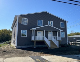 629 Andover Street, Lawrence, Massachusetts, 6 Bedrooms Bedrooms, 10 Rooms Rooms,3 BathroomsBathrooms,Residential Income,For Sale,Andover Street,73442407