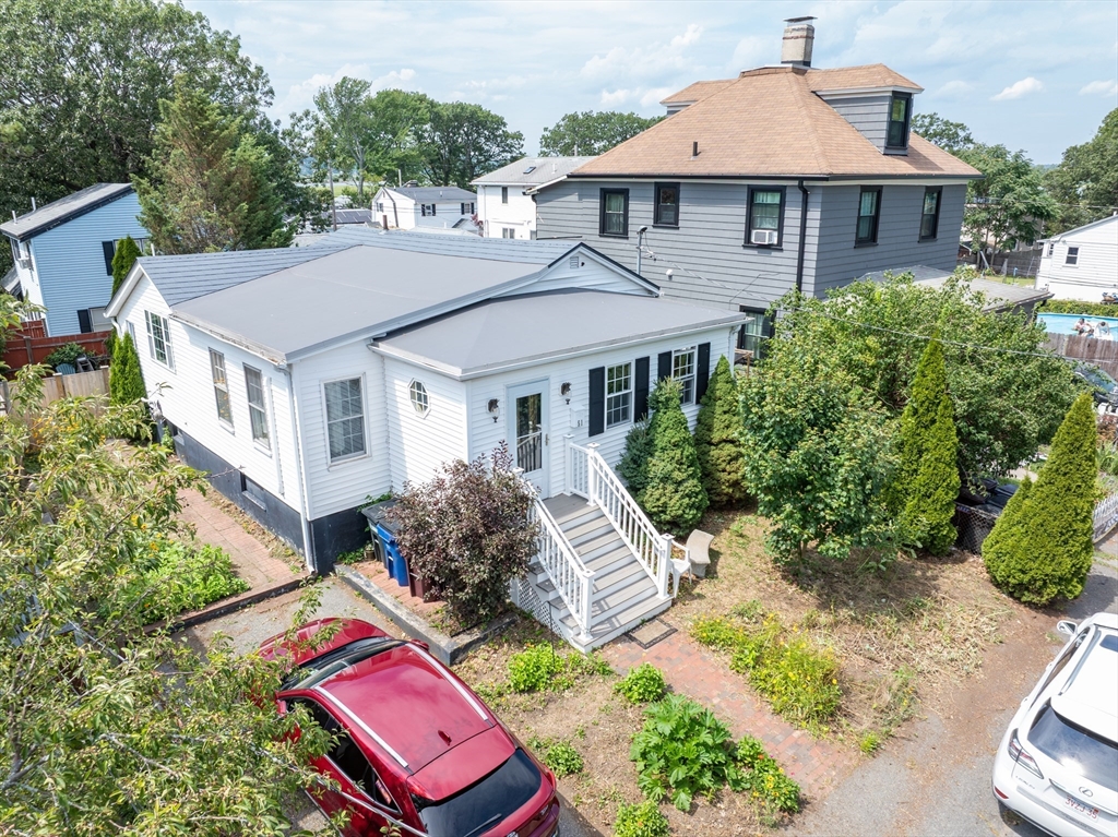 44 Woodland Rd, Revere, Massachusetts, 2 Bedrooms Bedrooms, 5 Rooms Rooms,1 BathroomBathrooms,Residential,For Sale,Woodland Rd,73410823