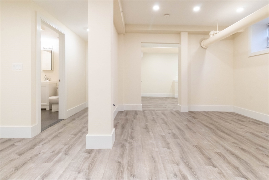 25 Peterborough St., Boston, Massachusetts, 1 Bedroom Bedrooms, 5 Rooms Rooms,1 BathroomBathrooms,Residential Lease,For Rent,Peterborough St.,73457101