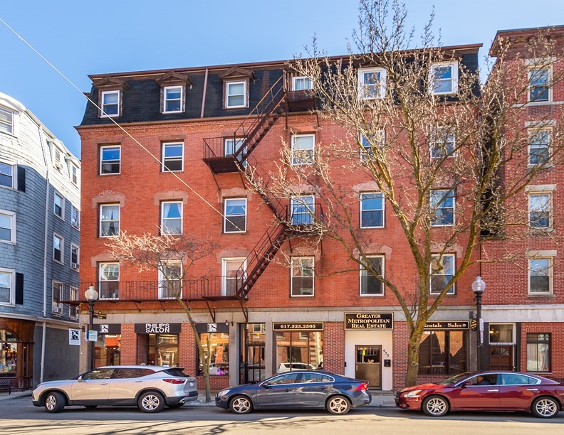 431-439 Hanover Street, Boston, Massachusetts, 99 Bedrooms Bedrooms, 99 Rooms Rooms,99 BathroomsBathrooms,Residential Income,For Sale,Hanover Street,73471123