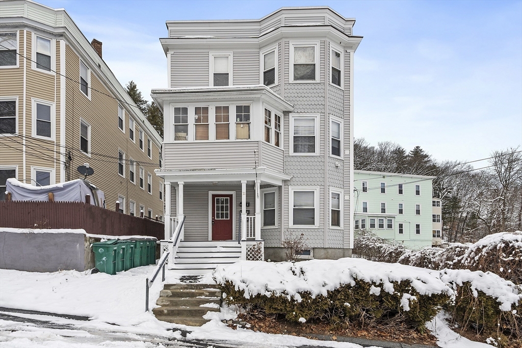 21 Read St, Fitchburg, Massachusetts, 6 Bedrooms Bedrooms, 23 Rooms Rooms,3 BathroomsBathrooms,Residential Income,For Sale,Read St,73471119