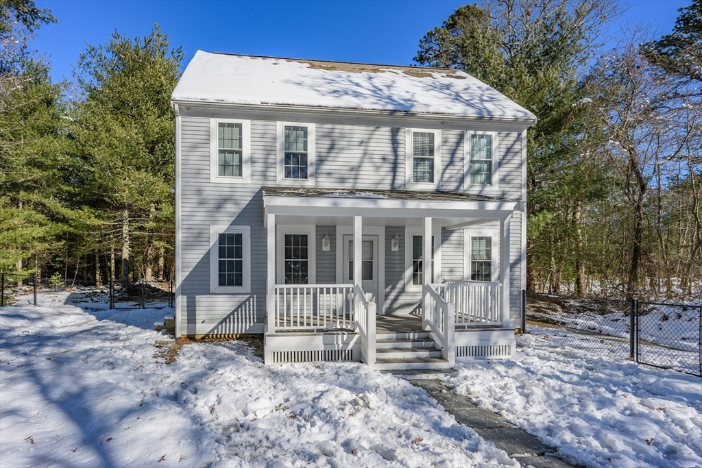 173 Main St., Mashpee, Massachusetts, 2 Bedrooms Bedrooms, 6 Rooms Rooms,2.5 BathroomsBathrooms,Residential,For Sale,Main St.,73471070