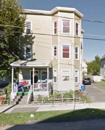 20 Sprague St, West Springfield, Massachusetts, 6 Bedrooms Bedrooms, 12 Rooms Rooms,3 BathroomsBathrooms,Residential Income,For Sale,Sprague St,73471159