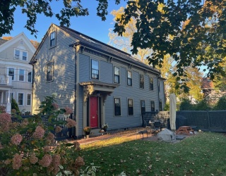 32 Buffum St, Salem, Massachusetts, 2 Bedrooms Bedrooms, 5 Rooms Rooms,2.5 BathroomsBathrooms,Residential Lease,For Rent,Buffum St,73471190