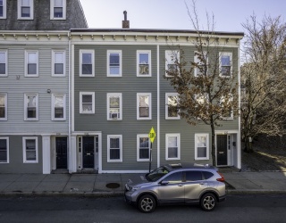 530-532 Medford St, Boston, Massachusetts, 6 Bedrooms Bedrooms, 15 Rooms Rooms,4 BathroomsBathrooms,Residential Income,For Sale,Medford St,73471206