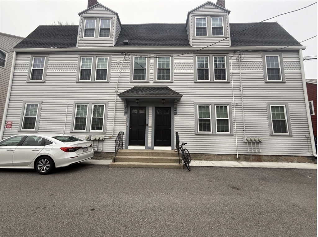 3 High Street Place, Brookline, Massachusetts, 2 Bedrooms Bedrooms, 4 Rooms Rooms,1 BathroomBathrooms,Residential Lease,For Rent,High Street Place,73471273