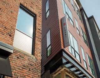 10 Front, Weymouth, Massachusetts, 2 Bedrooms Bedrooms, 2 Rooms Rooms,1 BathroomBathrooms,Residential Lease,For Rent,Front,73471277