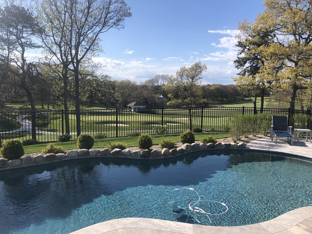 101 Greensward Rd, Mashpee, Massachusetts, 3 Bedrooms Bedrooms, 7 Rooms Rooms,4.5 BathroomsBathrooms,Residential,For Sale,Greensward Rd,73471294