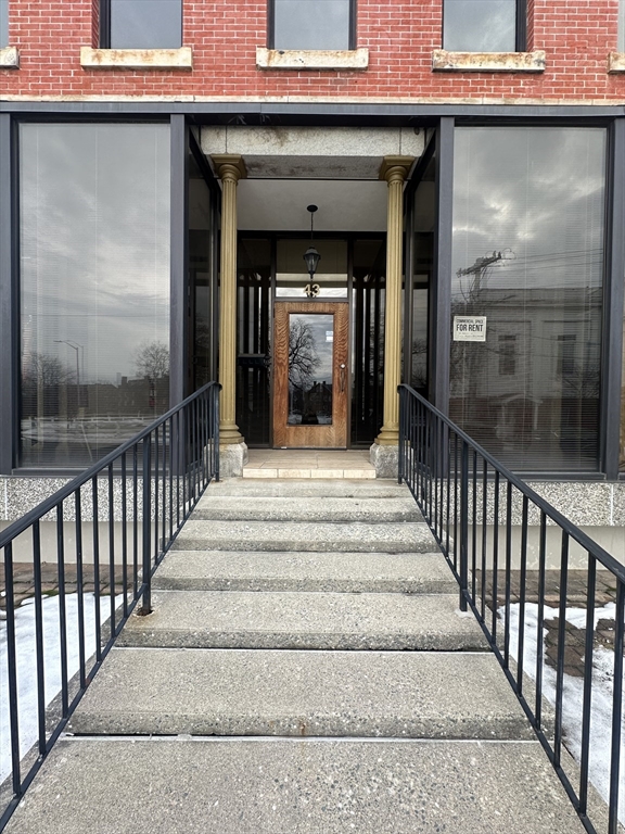 47 Perkins St., Chicopee, Massachusetts, ,Commercial Lease,For Rent,Perkins St.,73471312