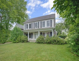 128 Spring St, Tisbury, Massachusetts, 5 Bedrooms Bedrooms, 13 Rooms Rooms,3.5 BathroomsBathrooms,Residential,For Sale,Spring St,73410472