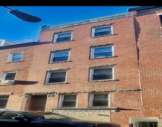 12 Moon St, Boston, Massachusetts, 7 Bedrooms Bedrooms, 16 Rooms Rooms,4 BathroomsBathrooms,Residential Income,For Sale,Moon St,73471430