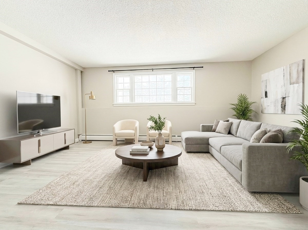 5 Meisner Circle, Salem, New Hampshire, 2 Bedrooms Bedrooms, 5 Rooms Rooms,1 BathroomBathrooms,Residential Lease,For Rent,Meisner Circle,73471500