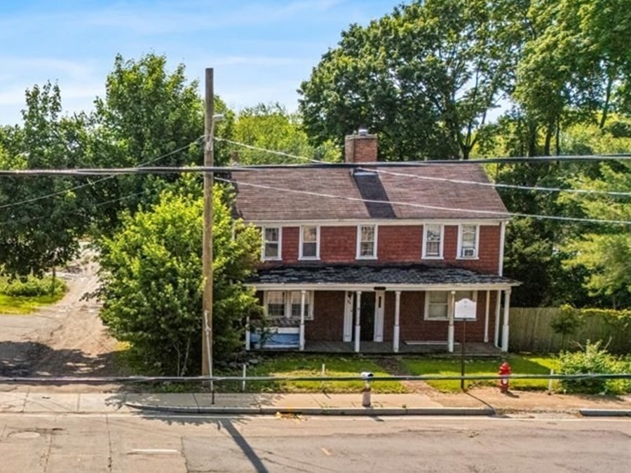 386 Washington St, Attleboro, Massachusetts, ,Commercial Sale,For Sale,Washington St,73471523