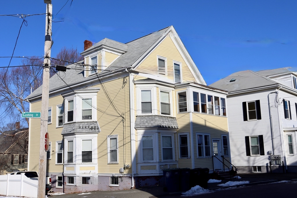 10 Cushing Street, Salem, Massachusetts, 4 Bedrooms Bedrooms, 8 Rooms Rooms,2 BathroomsBathrooms,Residential Lease,For Rent,Cushing Street,73471571