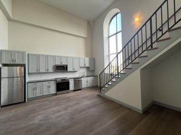 160 Seabury St, Fall River, Massachusetts, 2 Bedrooms Bedrooms, 5 Rooms Rooms,1 BathroomBathrooms,Residential Lease,For Rent,Seabury St,73471635