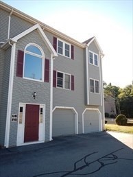 64 Tennis Plaza Rd, Dracut, Massachusetts, 2 Bedrooms Bedrooms, 4 Rooms Rooms,1 BathroomBathrooms,Residential Lease,For Rent,Tennis Plaza Rd,73471661