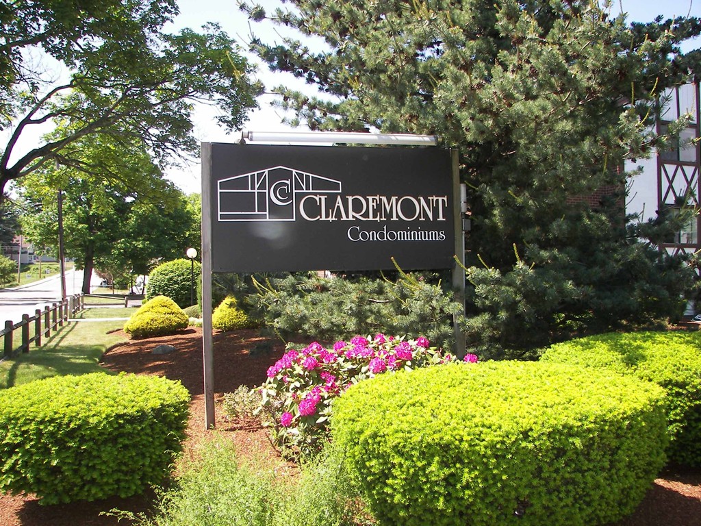 151 King Street, Franklin, Massachusetts, 1 Bedroom Bedrooms, 3 Rooms Rooms,1 BathroomBathrooms,Residential Lease,For Rent,King Street,73471687