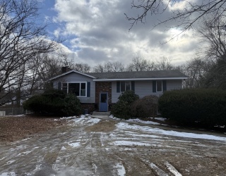 88 Frankland Rd, Ashland, Massachusetts, 3 Bedrooms Bedrooms, 7 Rooms Rooms,1.5 BathroomsBathrooms,Residential,For Sale,Frankland Rd,73471698